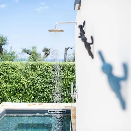 Stunning Luxury With Trullo And Sea View Specchiolla